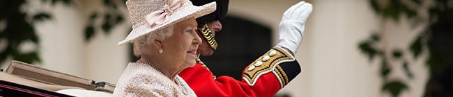 Visual image of the Queen in Heathrow airport