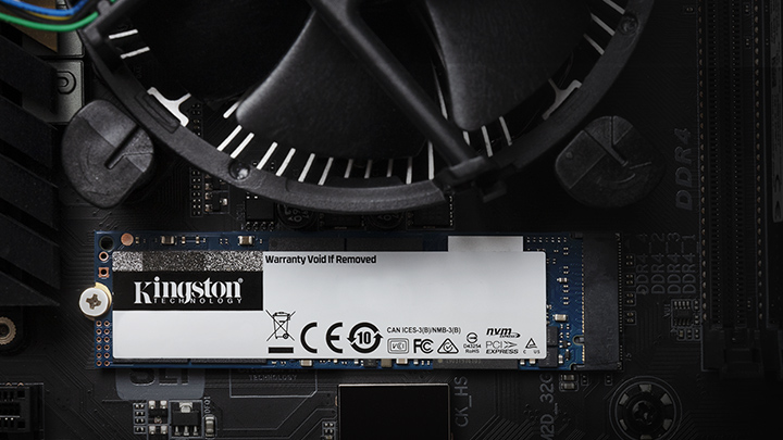 Kingston FURY Renegade – SSD de jeu ultra-performant PCIe 4.0 NVMe