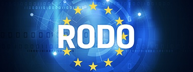 Symbol RODO na niebieskim cyfrowym tle z gwiazdami flagi UE, połączeniami sieciowymi i kodem binarnym