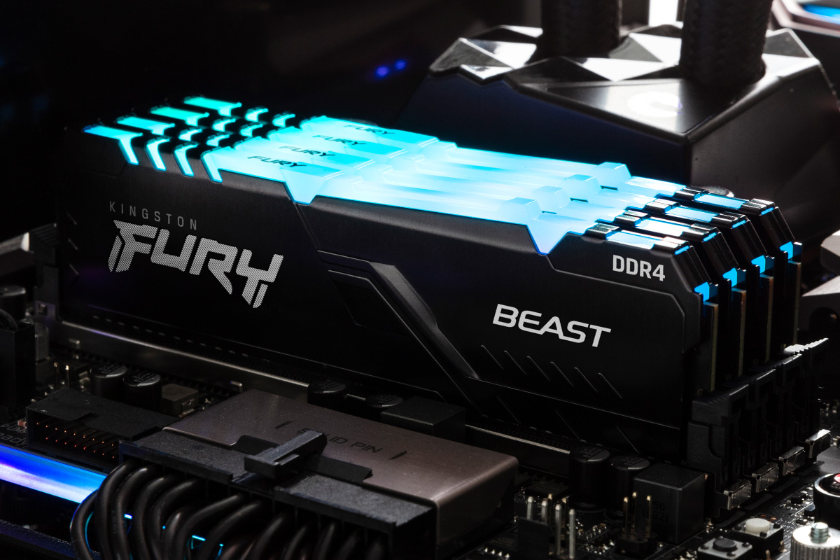 Pamięć Kingston FURY Beast RGB zainstalowana w komputerze