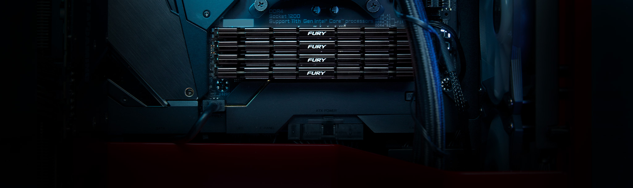 具有 Intel Certified 徽标的 Kingston FURY Renegade DDR4 模组 