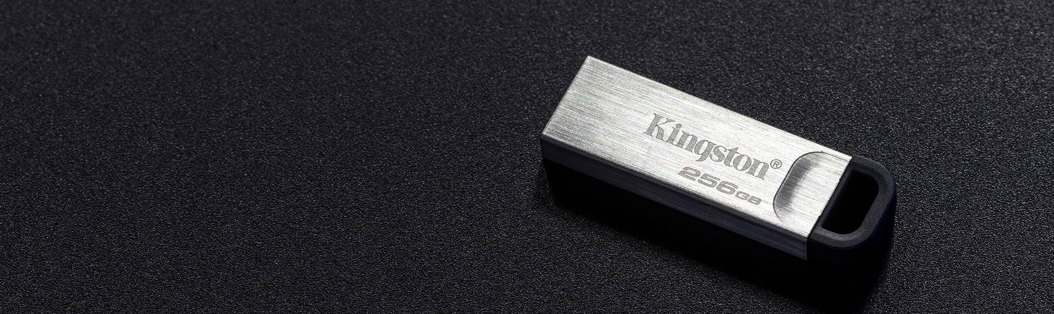 DataTraveler Kyson USBフラッシュドライブ– 32GB ～ 256GB - Kingston 
