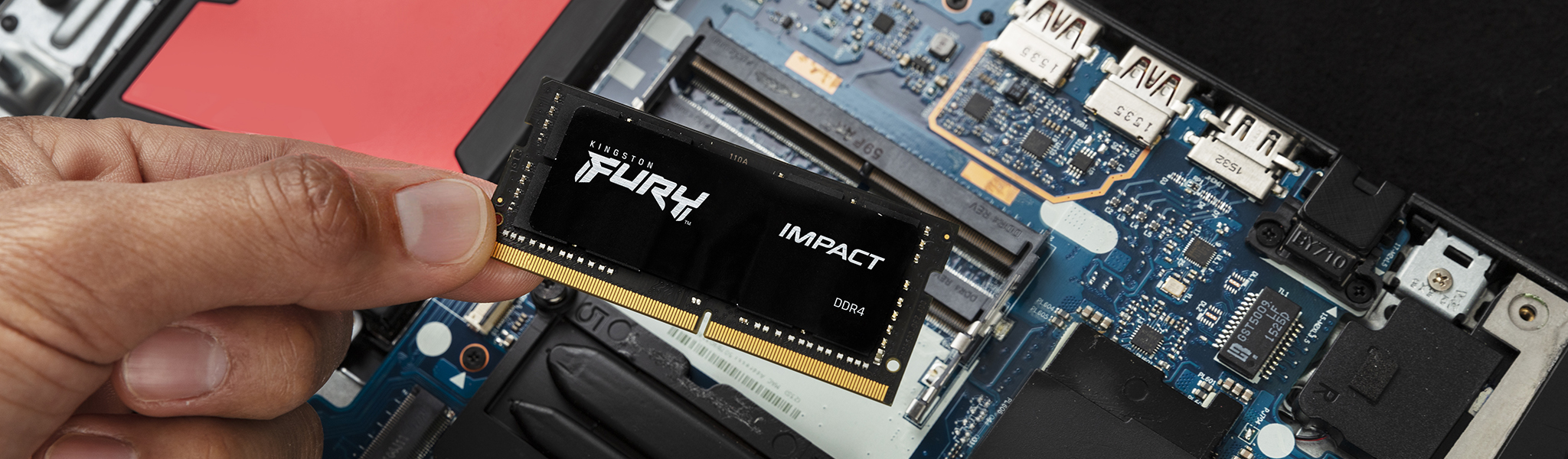 How to install memory in a laptop PC