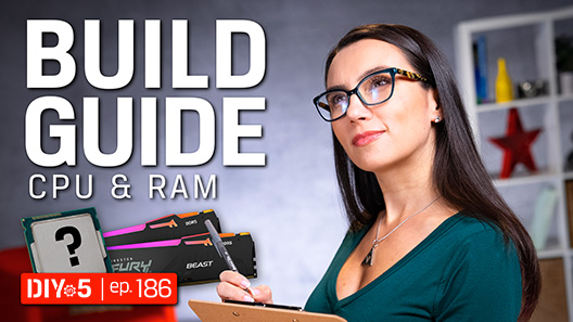 Trisha escrevendo com uma caneta em um tablet ao lado de uma CPU e DRAM RGB Kingston FURY