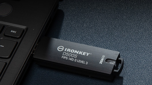Integral Courier-197 Chiavetta USB 3.0 128GB Crittografata Hardware - FIPS 197, Sicurezza Password